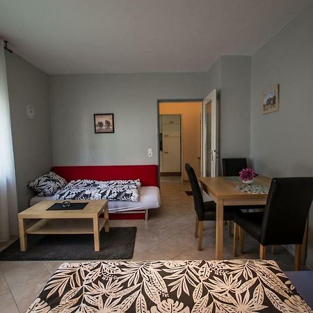 Apartment Rheinbogen Ντίσελντορφ Εξωτερικό φωτογραφία