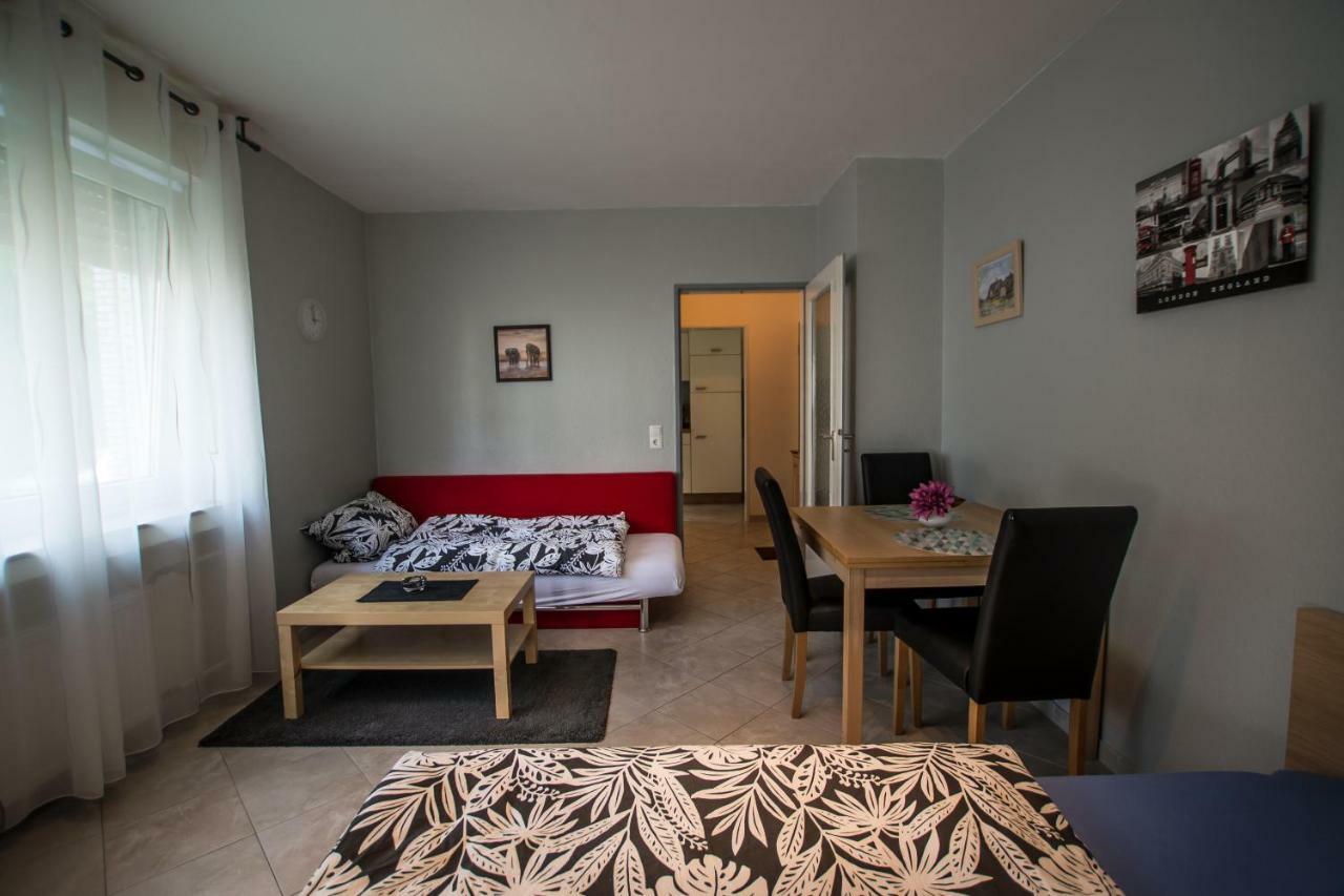 Apartment Rheinbogen Ντίσελντορφ Εξωτερικό φωτογραφία